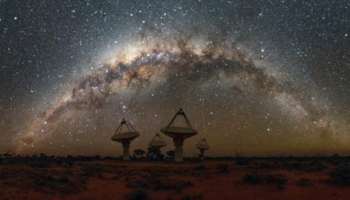 Señal de Radio misteriosa nace del centro de la Vía Láctea y los expertos no saben qué es