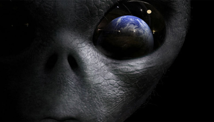 Michael Salla: «Extraterrestres se reúnen con agencias oficiales» 