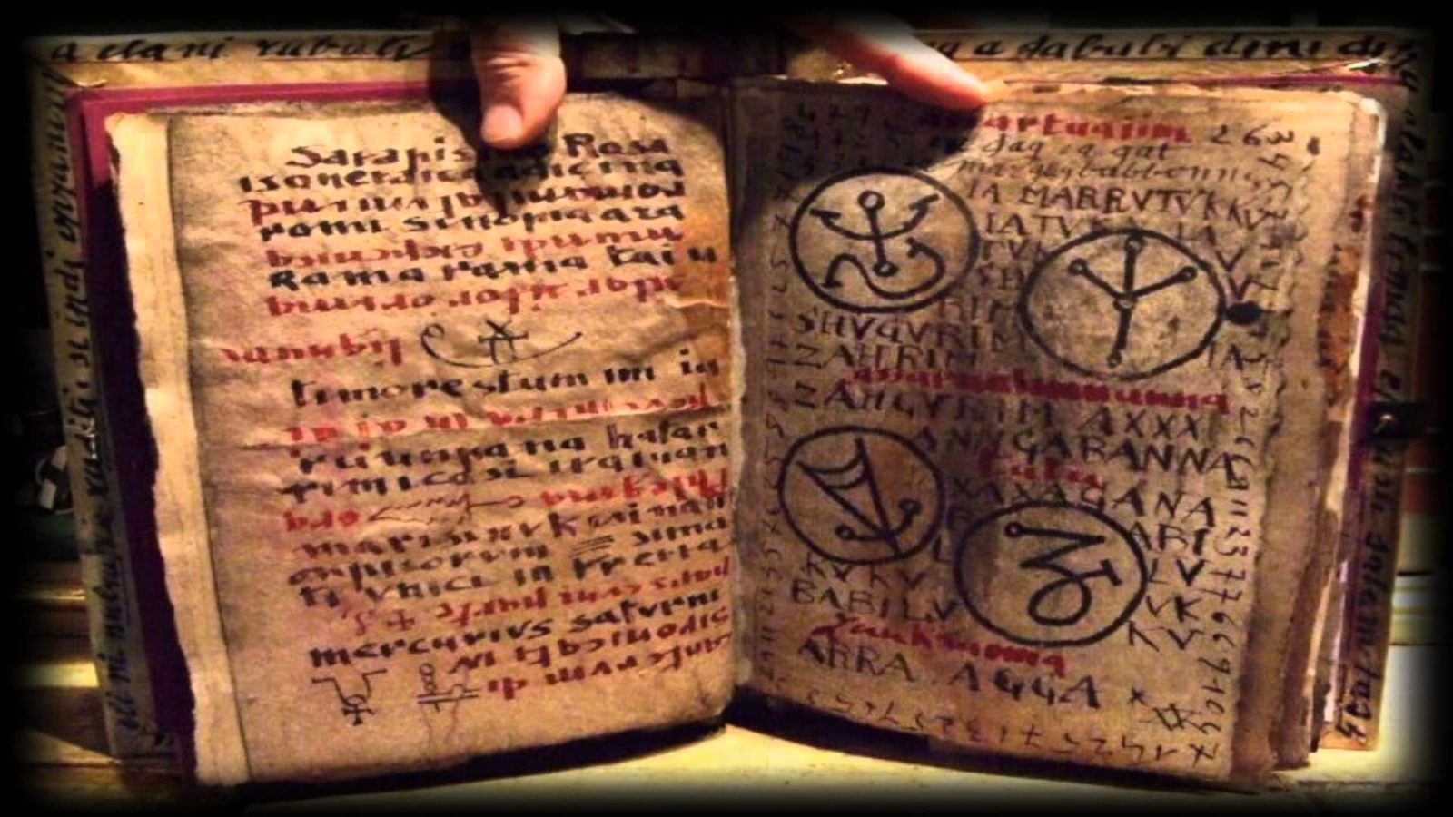 El Necronomicón: El peligroso y prohibido «Libro maldito de los Muertos»