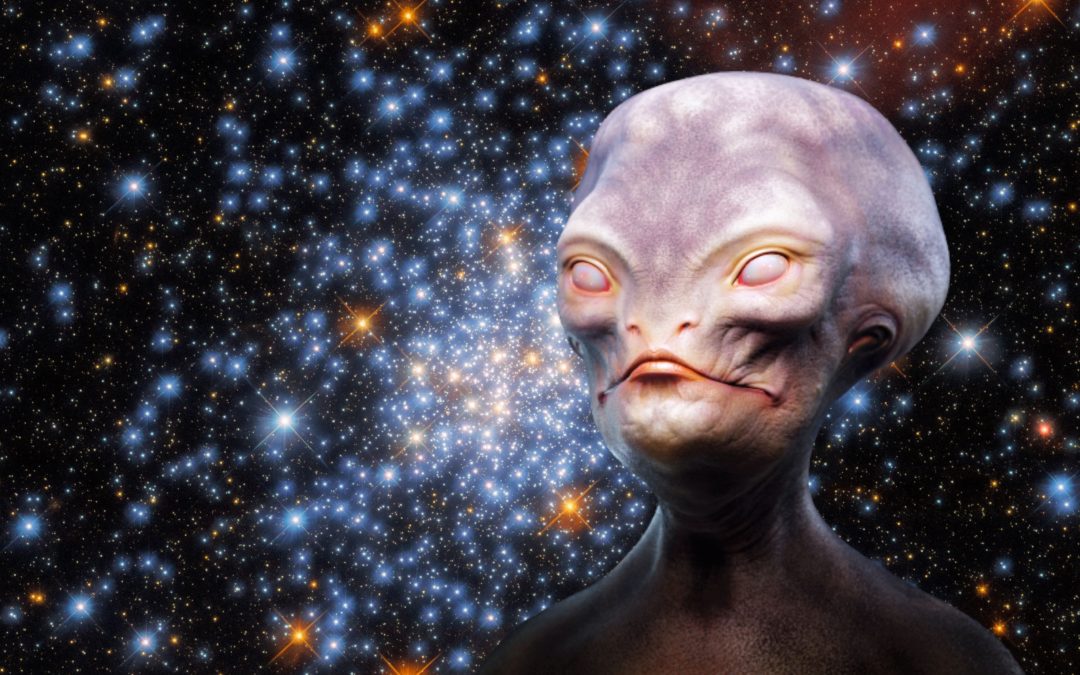 «Los extraterrestres viven entre nosotros aunque no los veamos»